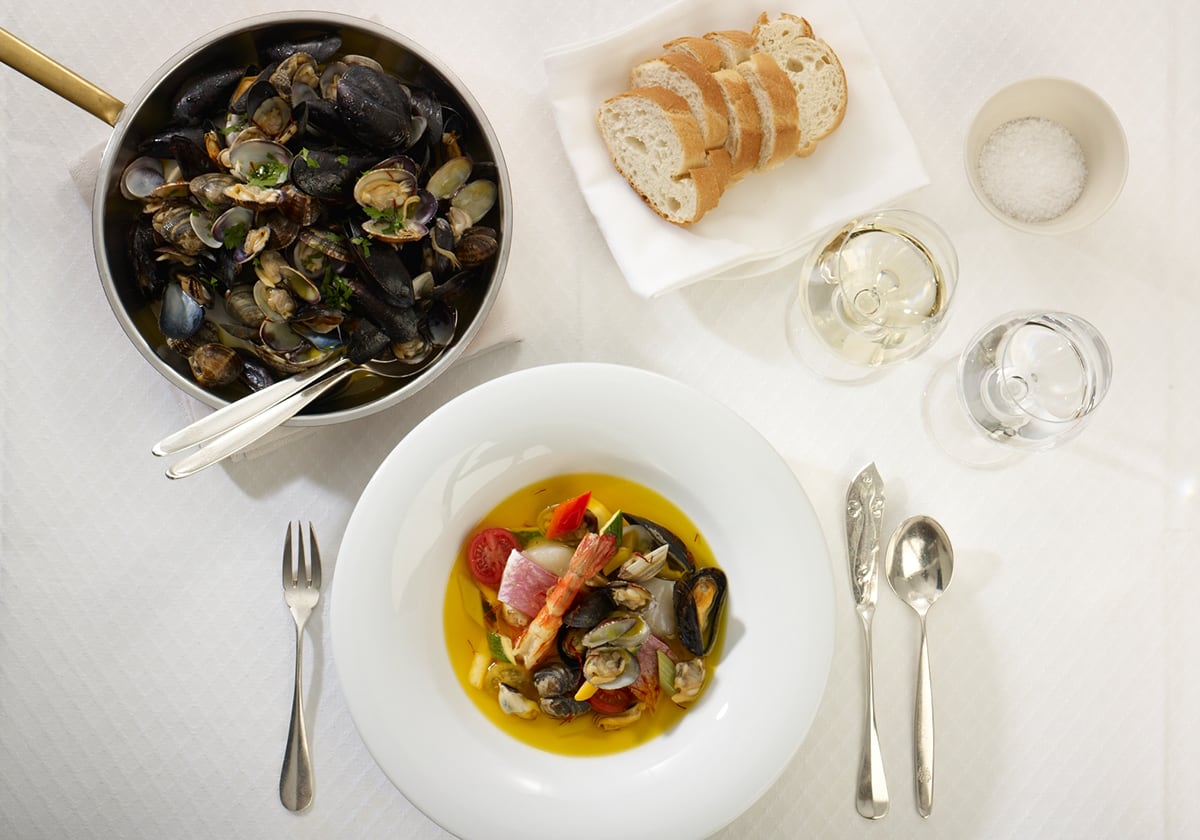 Gedeckter Tisch im Restaurant Belle Vue